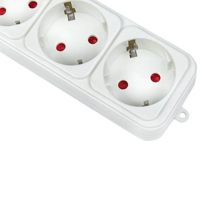 Сетевой фильтр 6*3м 16А/3,2кВт с выкл. c/з ПВС 3х1,0 Блокбастер XL EKF PROxima