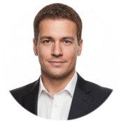 Антон Ковалев