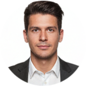 Илья Михайлов